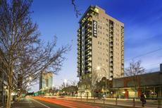 Adelaide accommodation: Quest King William South