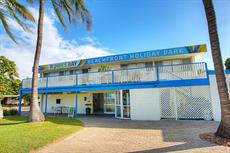 Townsville accommodation: BIG4 Rowes Bay Beachfront Holiday Park