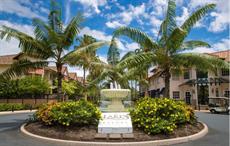 Cairns accommodation: The Lakes Cairns Resort