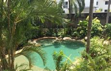 Cairns accommodation: Villa Vaucluse Apartments