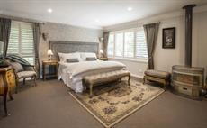 Melbourne accommodation: Villa d'Amour at Maison Belle Retreat