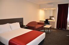 Melbourne accommodation: Quality Hotel Manor