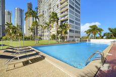 Gold Coast accommodation: Condor Ocean View Apartments Surfers Paradise