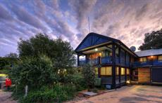 Fraser Island accommodation: Fraser Island Retreat