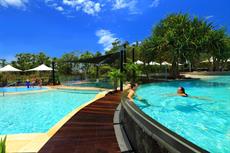 Noosa Heads accommodation: RACV Noosa Resort