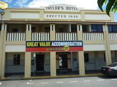 Mackay accommodation: Taylors Hotel