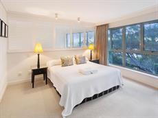 Noosa Heads accommodation: Hastings Park Apartment 7