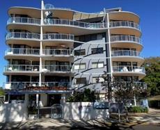 Maroochydore accommodation: Crystal Waters Picnic Point