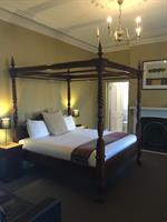 Hobart accommodation: Clydesdale Manor