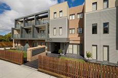 Melbourne accommodation: Apartments @ Glen Central ViQi