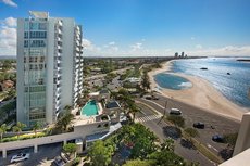 Gold Coast accommodation: The Grand Apartments