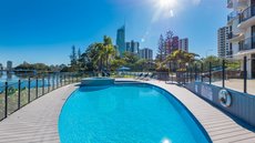Gold Coast accommodation: Silverton Apartments Gold Coast