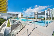 Gold Coast accommodation: ULTIQA Air On Broadbeach