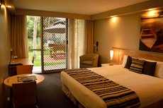 Rockhampton accommodation: Motel 98