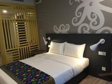 At thome Boutique Hotel 