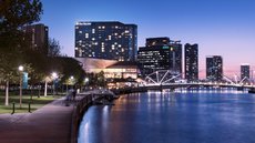 Melbourne accommodation: Pan Pacific Melbourne