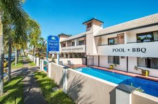 Cairns accommodation: Cairns City Palms
