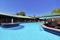 Alice Springs accommodation: Mercure Alice Springs Resort