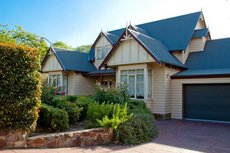 Melbourne accommodation: Lucy's Serenity @ Healesville