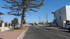 Adelaide accommodation: Marina Retreat