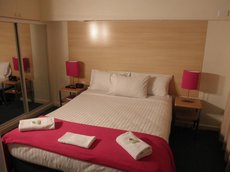 Melbourne accommodation: Essendon Apartments
