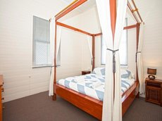 Mackay accommodation: CBD Holiday Home