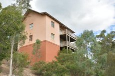 Pokolbin accommodation: Villa La Provence located within Cypress Lakes