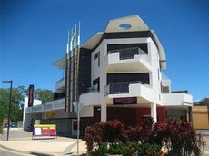 Townsville accommodation: Riverview Tavern