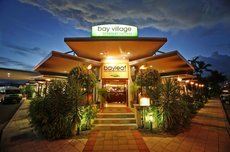 Cairns accommodation: Bay Village Tropical Retreat & Apartments
