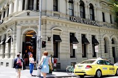 Melbourne accommodation: D'One Luxury Apartments