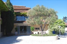 83 Hotel Le Lavandou 