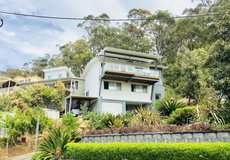 Corlette accommodation: Hamptons By The Bay @ Nelson Bay