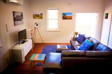 Perth accommodation: UrbanStyle Claremont Apartment