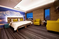 Svalbard Hotell Polfareren