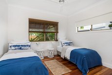 Byron Bay accommodation: Barefoot Lane - beach house