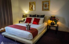 Gold Coast accommodation: Eagle Heights Mountain Resort