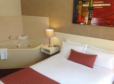 Adelaide accommodation: Buffalo Motor Inn
