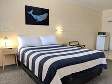 Yeppoon accommodation: Sail Inn Motel