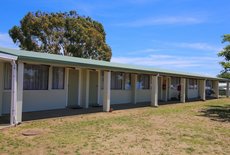 Tahuna Beach Kiwi Holiday Park and Motel 