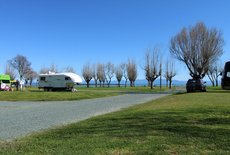 Tahuna Beach Kiwi Holiday Park and Motel 