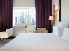 Pullman Dubai Jumeirah Lakes Towers 