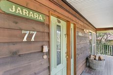 Katoomba accommodation: Jarara Cottage