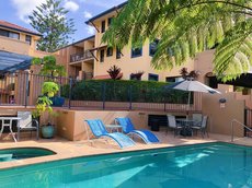 Gold Coast accommodation: Mermaid Beach Park View
