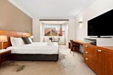Melbourne accommodation: Cosmopolitan Hotel Melbourne