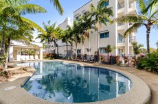 Townsville accommodation: Madison Ocean Breeze Apartments