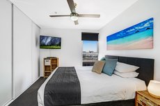 Newcastle accommodation: Beau Monde Apartments Newcastle - Worth Place Apartment