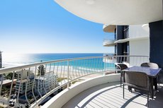 Gold Coast accommodation: Acapulco 2 Bed Ocean View Surfers Paradise