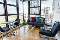 Melbourne accommodation: Executive stay Little Collins street