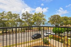 Maroochydore accommodation: Coral Breeze Penthouse