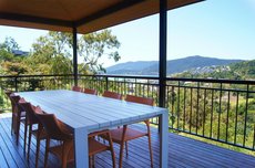 Airlie Beach accommodation: Cumberland Holiday Home - Holiday Home
